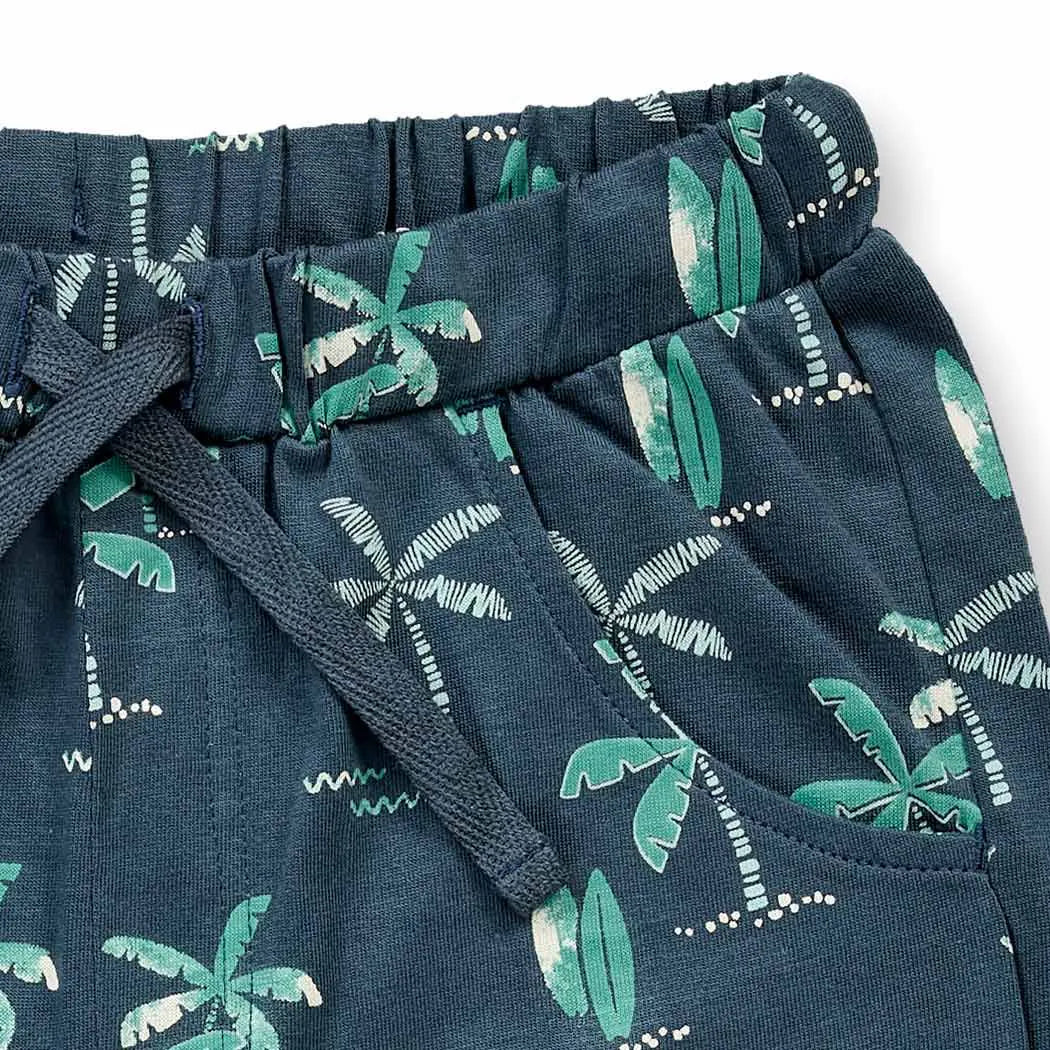 Kinder Shorts mit Palmen-Druck, Modell KHAN