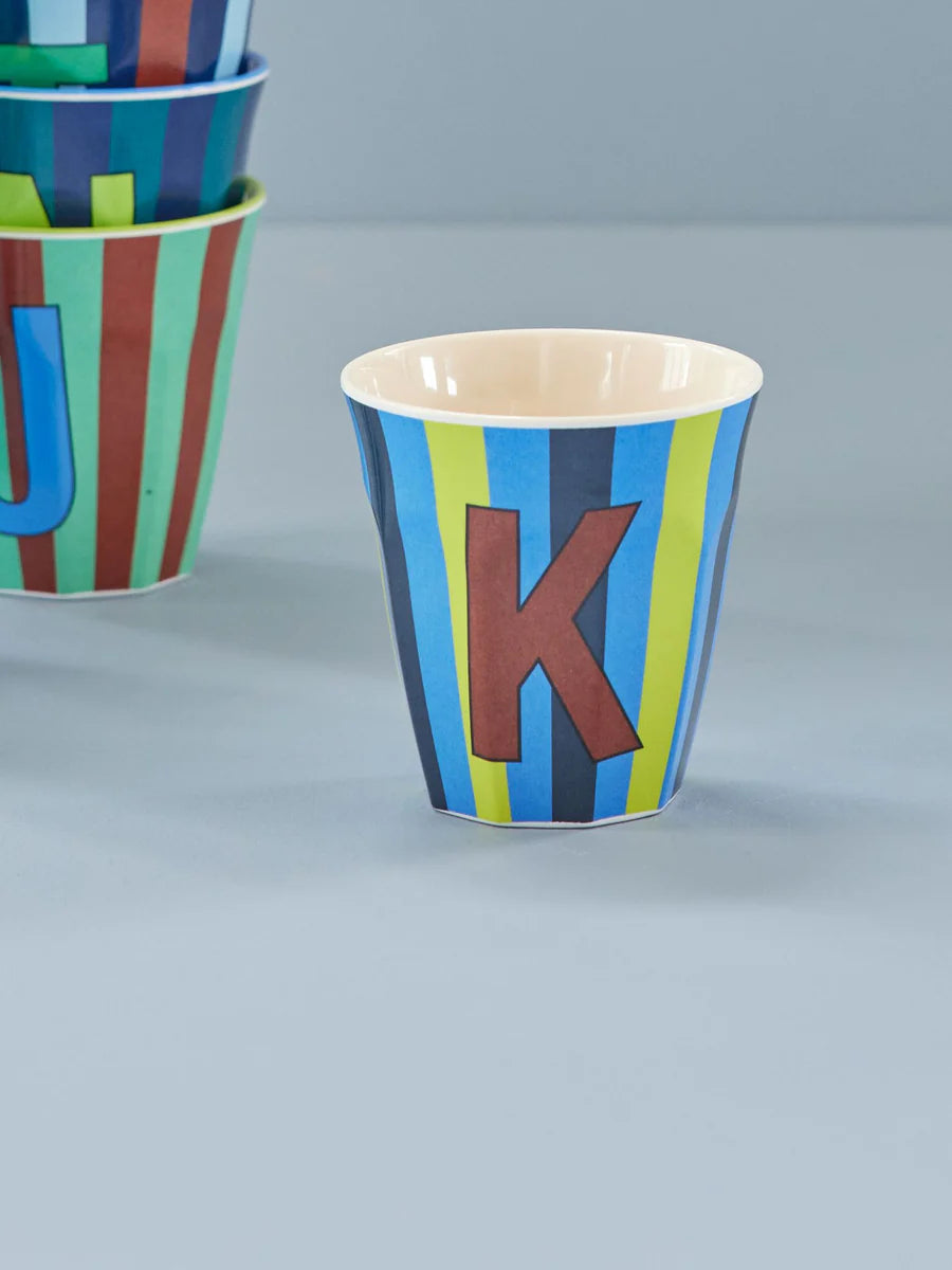 Mittelgroßer Becher - Blau - K - Stripes