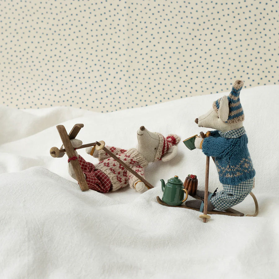 Wintermaus mit Skiset, Mama - Rot