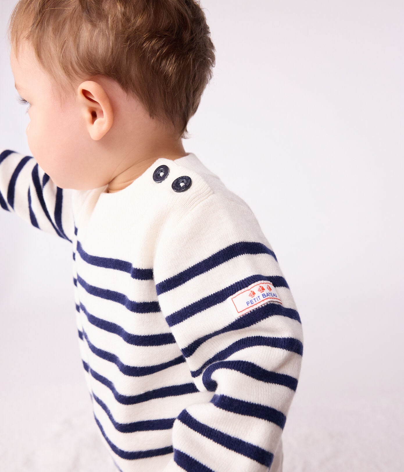 Baby-Pullover im Marine-Look aus Wolle und Baumwolle
