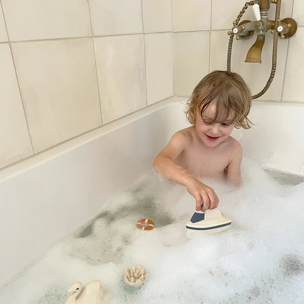 Badespielzeug - Segelboot