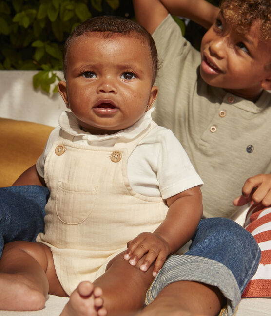 Kurze Baby Latzhose aus Baumwolle