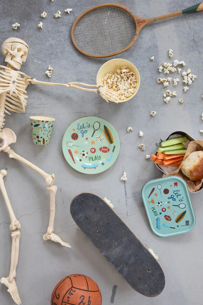 Mittelgroße Kinderbecher - Hellgrün - Sports Print