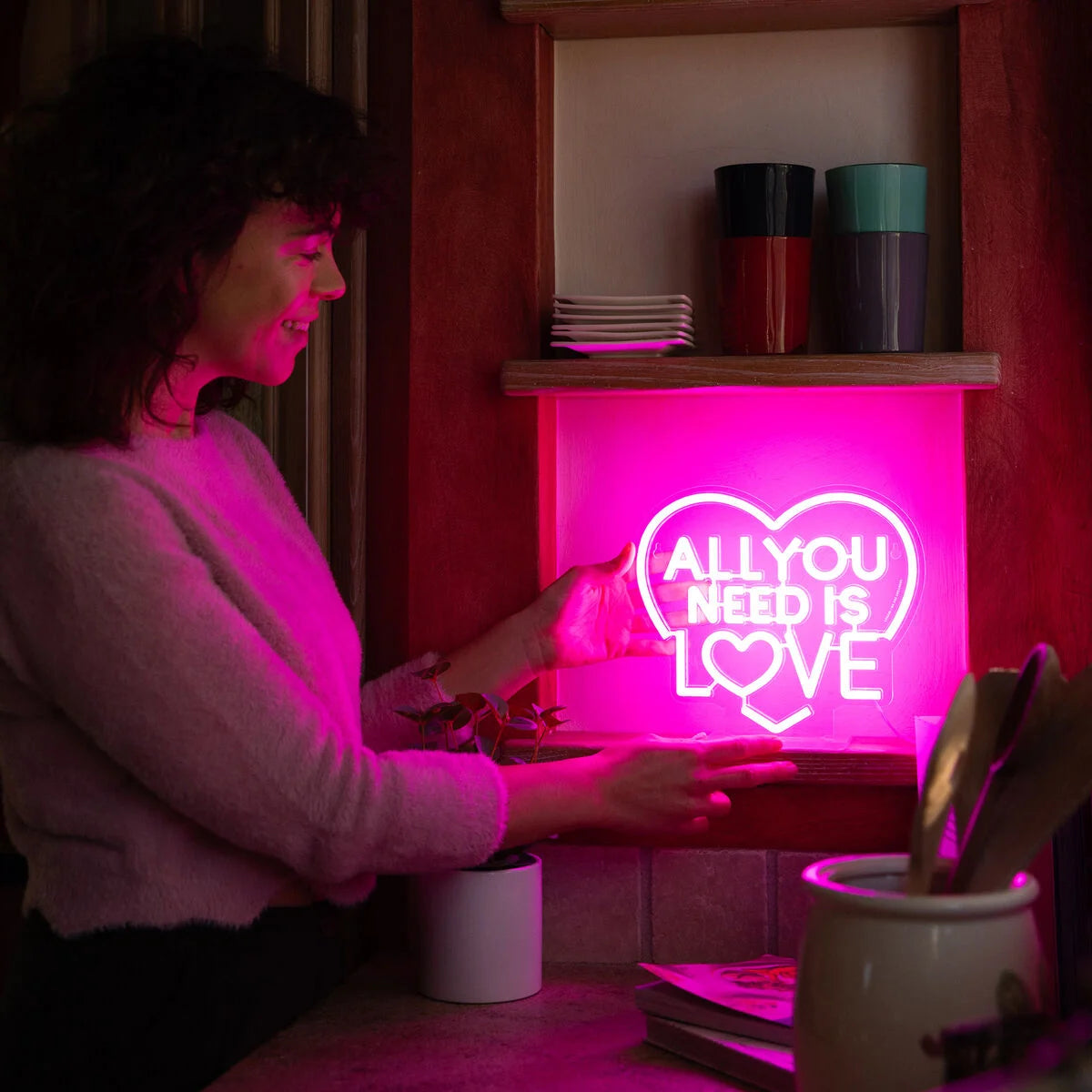 LED-Lampe mit Neoneffekt - All You Need is Love - It’s a Sign