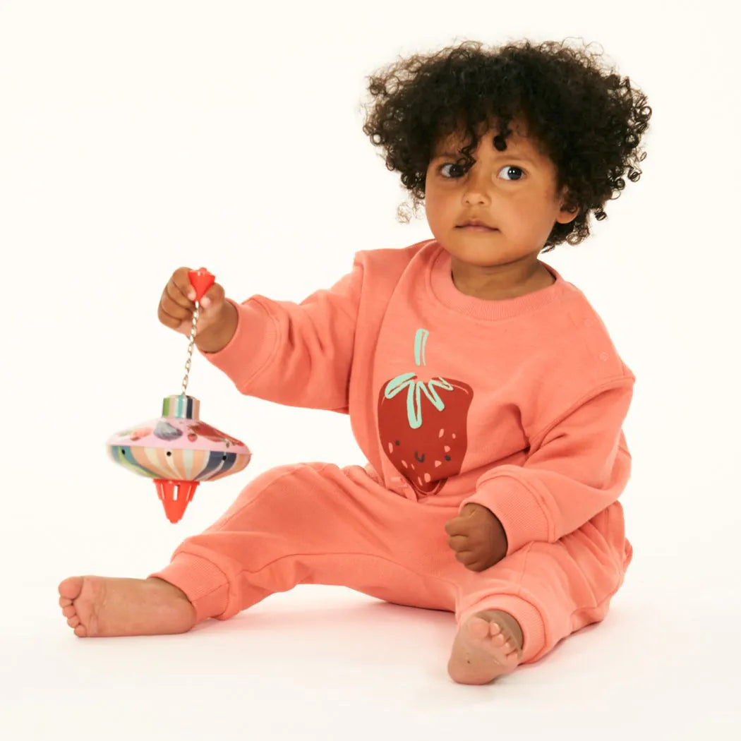 Baby Sweatshirt mit Erdbeerdruck, Modell SIAM