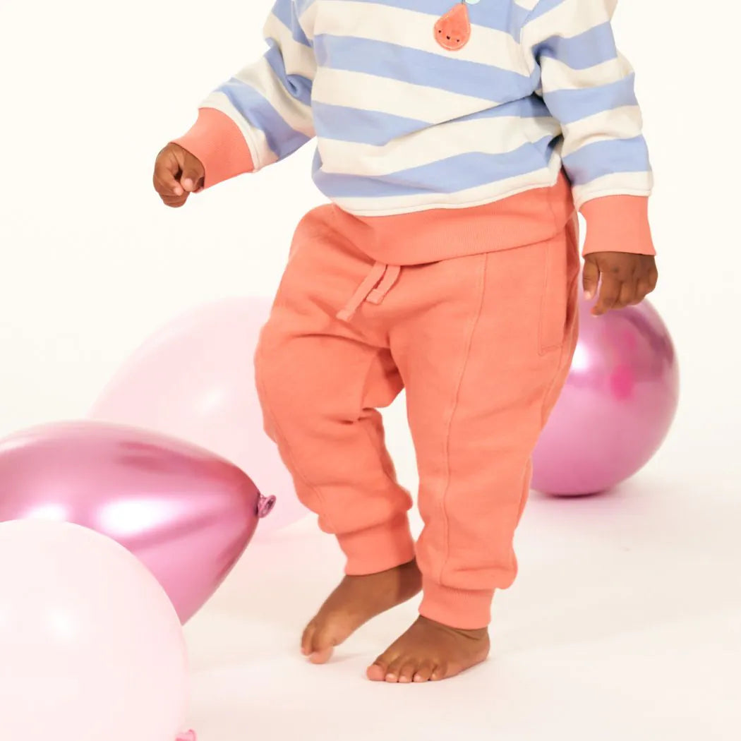 Baby Sweathose in pfirsichrosa, Modell HAUKE