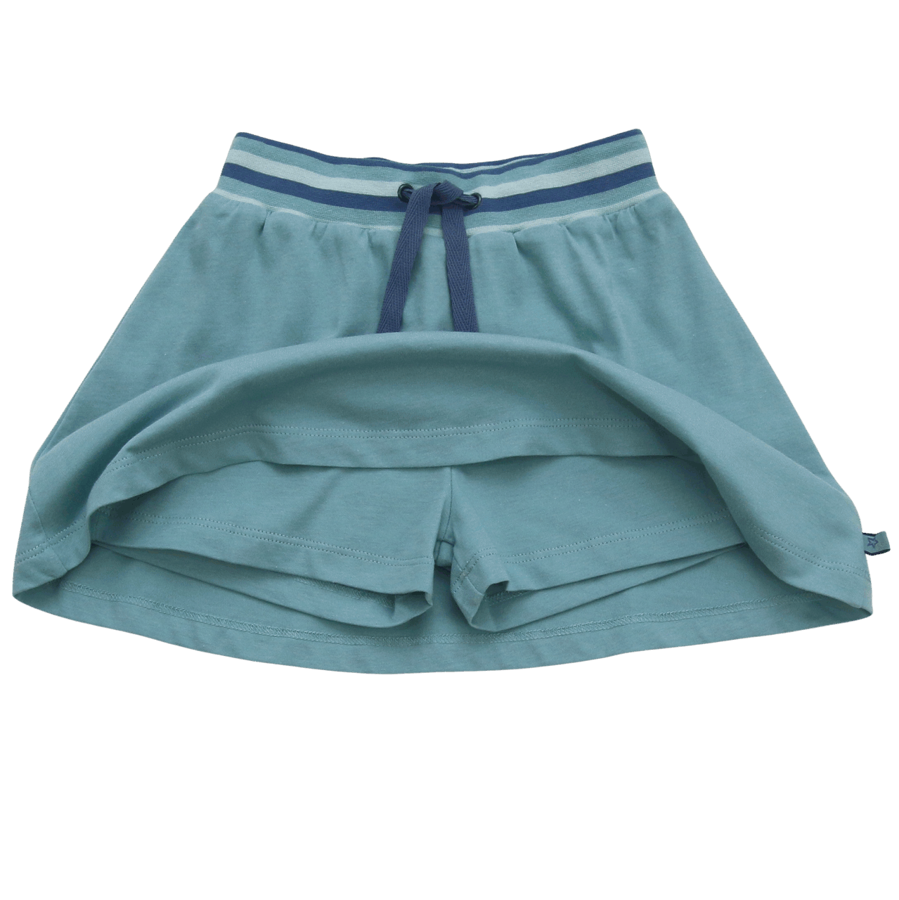Rock mit Shorts