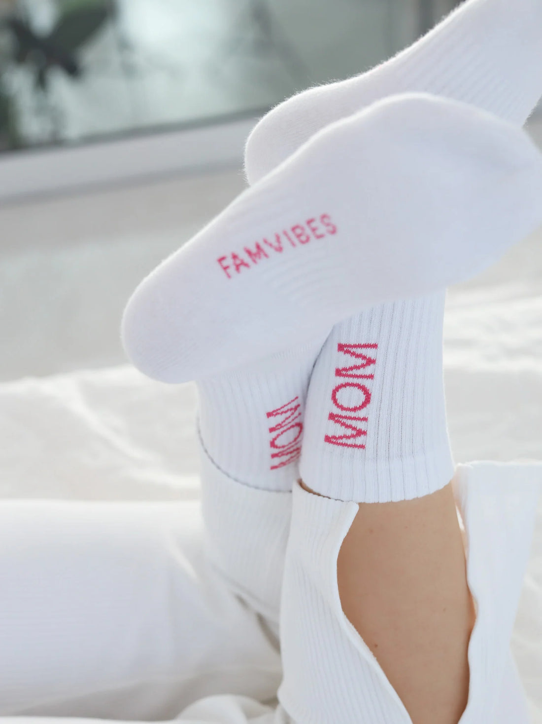 MOM - Socken weiss/pink