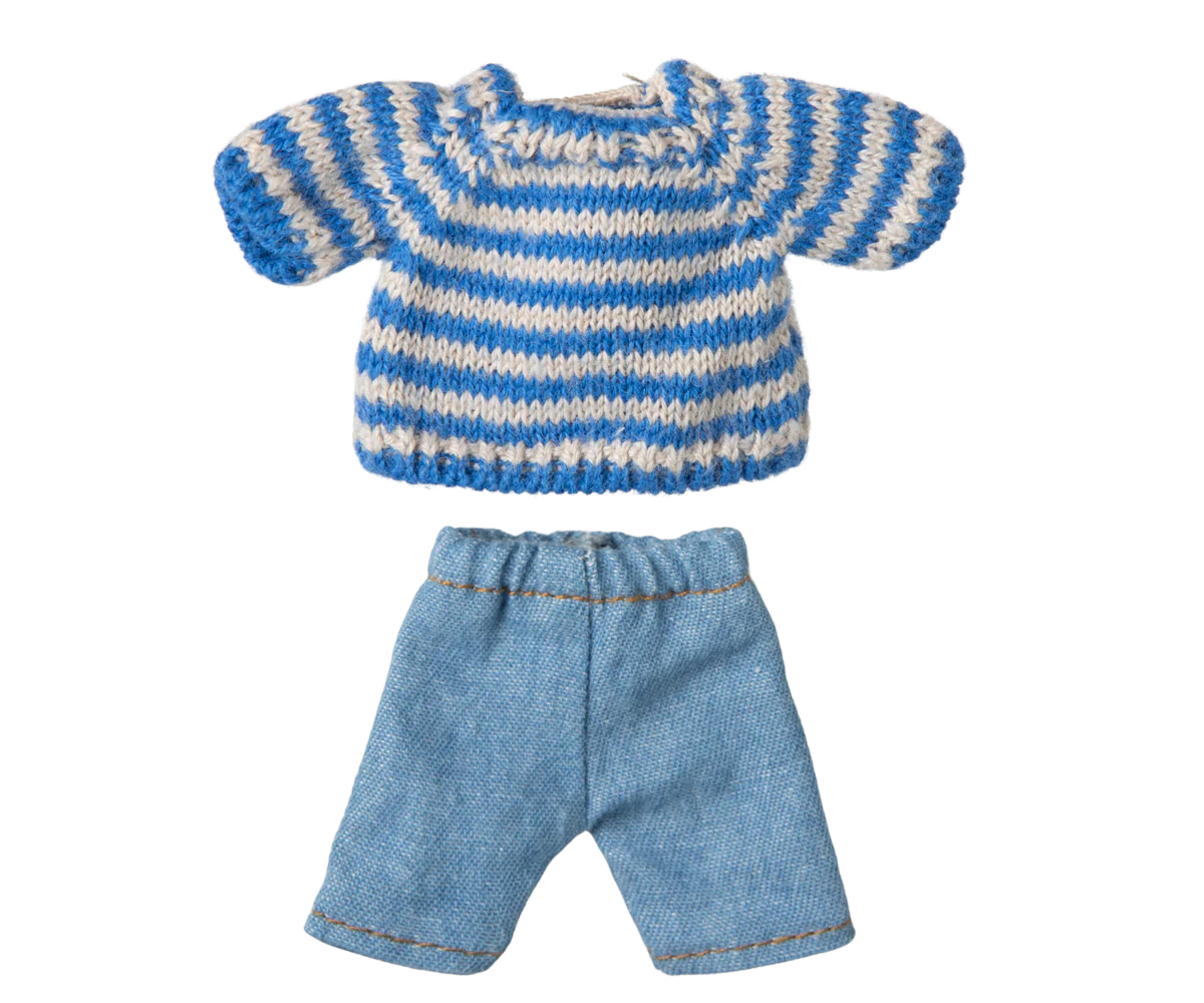 Strickpullover und Hose, Großer Bruder Maus