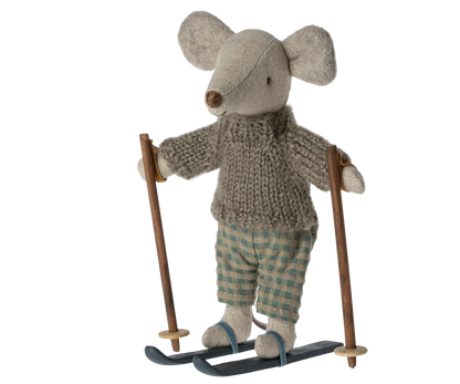 Wintermaus mit Ski